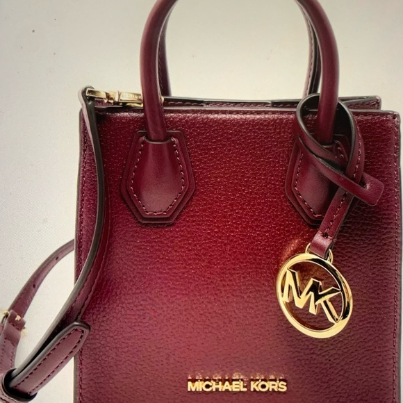 MSRP $298. Merlot pebbled leather, Mercer XS Leather Crossbody Bag. NWT - Picture 3 of 5